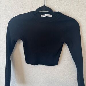 Zara Women's Black Cropped Long Sleeve Top